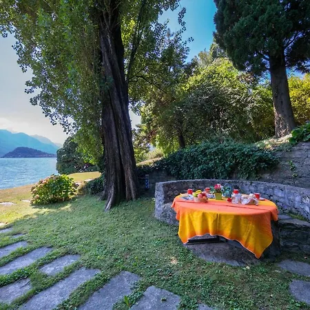 Menaggio Spiaggia Διαμέρισμα *